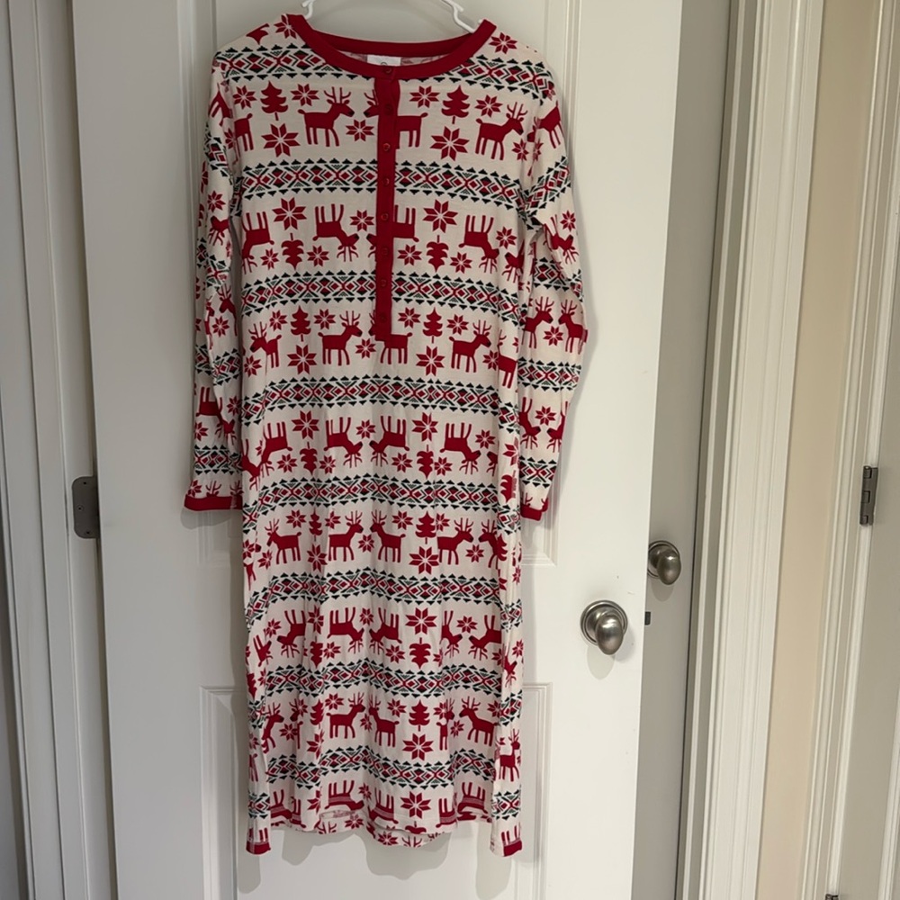 Hanna Andersson women’s nightgown. EUC- worn 1x.